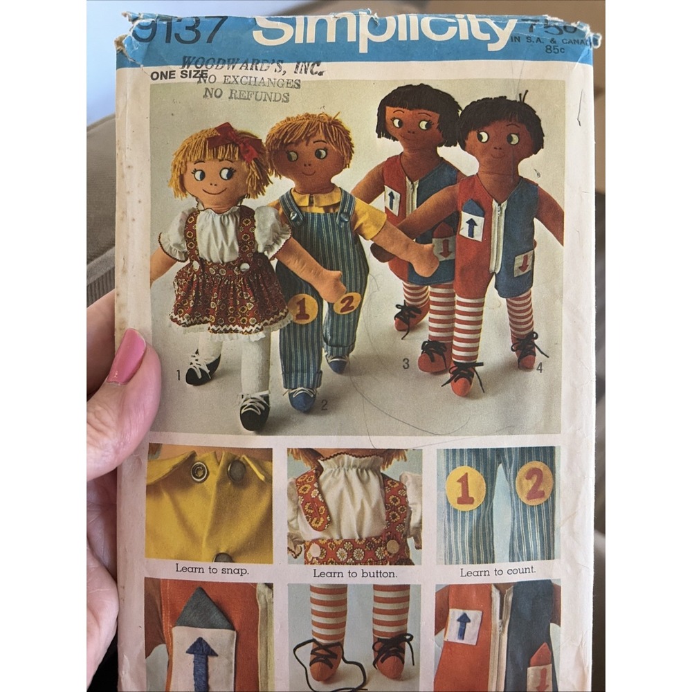 Vintage 1970 Simplicity Rag Doll Sewing Pattern 9137 OS Cut Complete 24in Doll
